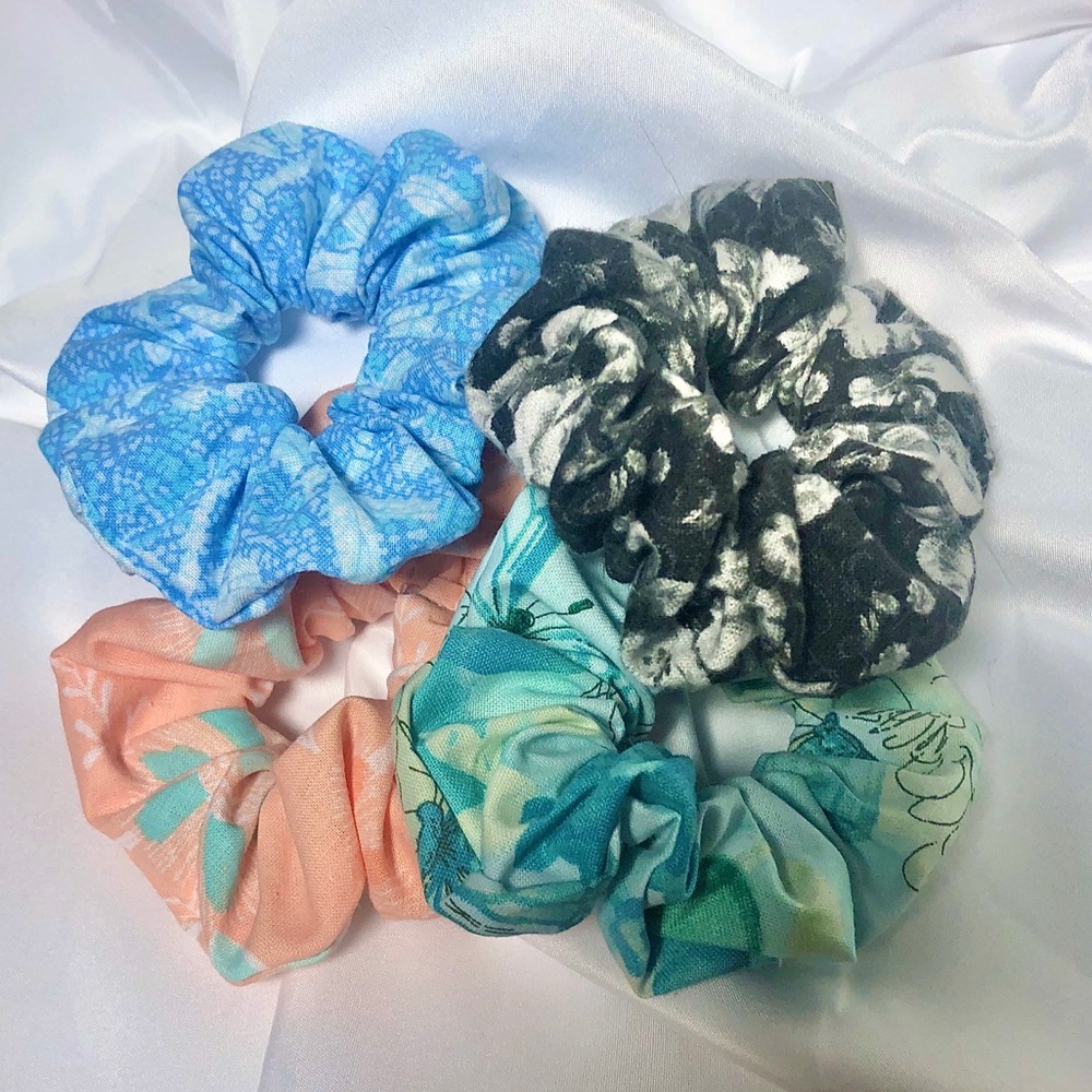 Scrunchie four pack!